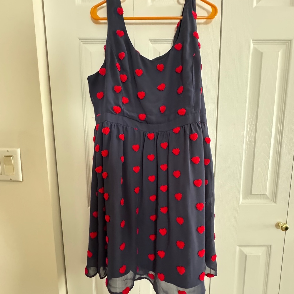 ModCloth sleeveless heart dress (with pockets!) XL